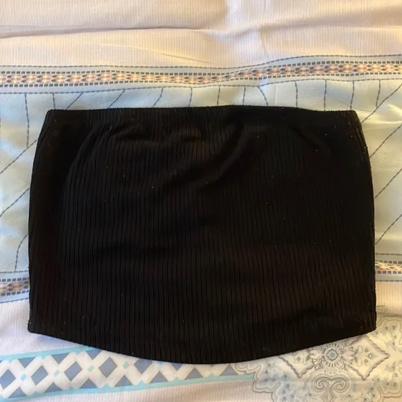 *🛒 FREE WITH PURCHASE* Black tube top - Picture 1 of 12